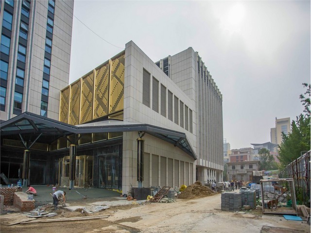 深圳自动化点胶机设备